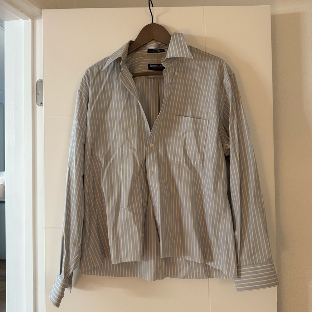 Vintage Cropped Blue and Yellow Striped Button Down
